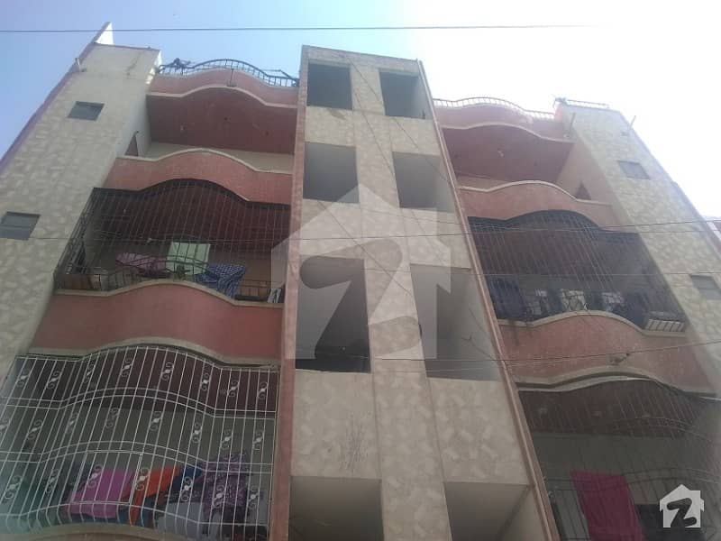 2 Bed Lounge 108 Square Yard Pent House Rent Nazimabad 3