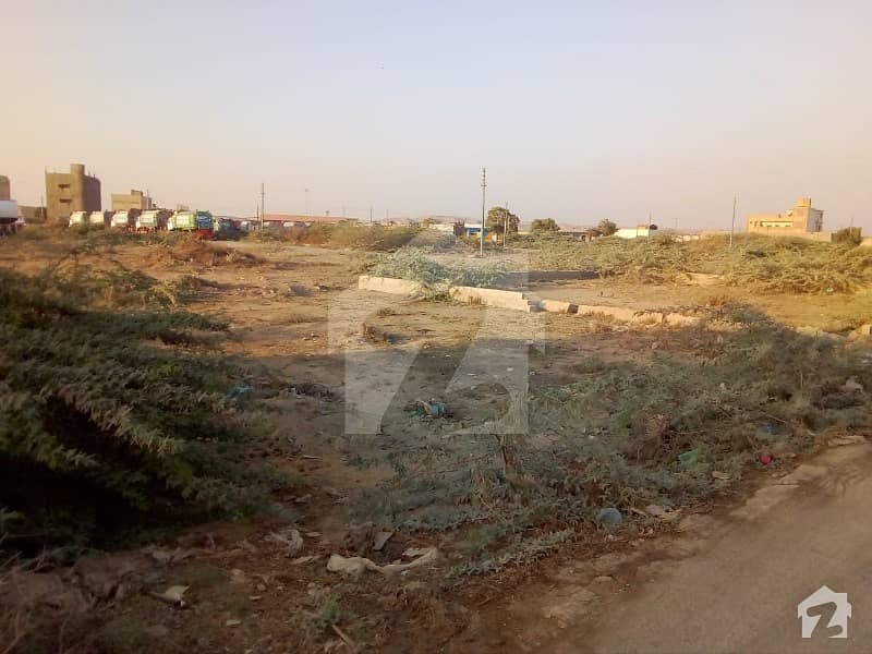 1000 Sq Yd Commercial Plot Is Available For Sale