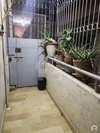 950 Sqft Reasonable Price Corner Flat Available For Sale 950 Sqft Reasonable Price Corner Flat Available For Sale