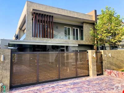 Brand New 1 Kanal Triple Unit Luxury House For Sale With Huge Lawn At Back Brand New 1 Kanal Triple Unit Luxury House For Sale With Huge Lawn At Back