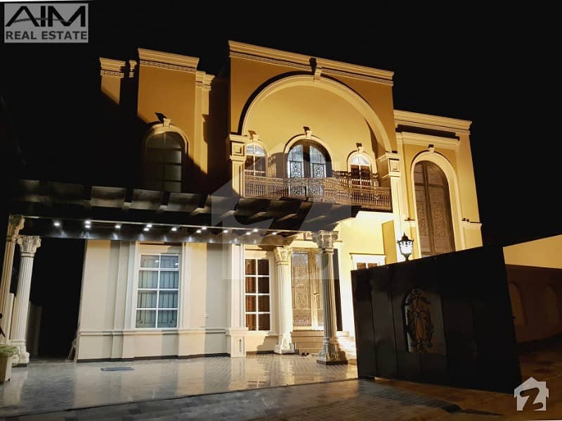 Luxury 1 Kanal Fully Furnished Corner House For Sale