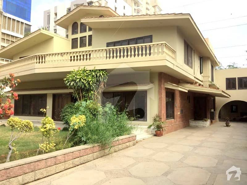 On Plot Price Most Prime Location Livable Bungalow In Clifton Block 9