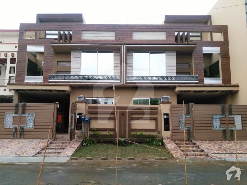 Architect 10 Marla Outclass Brand New Awesome Bungalow Is Available For Sale Double Storey