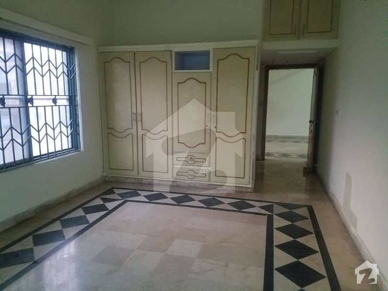25*40 Upper Portion Of House Is For Rent In G11 G11, Islamabad