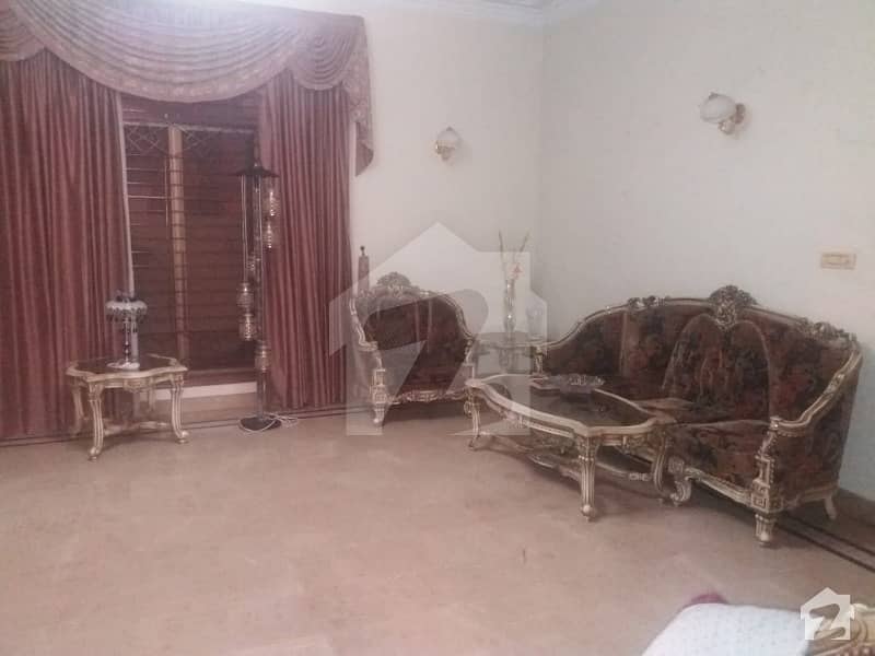 5 Bed Extremely Conspicuous Eye Catching 500 Sq Yd Bungalow At Dha Phase Vi Karachi