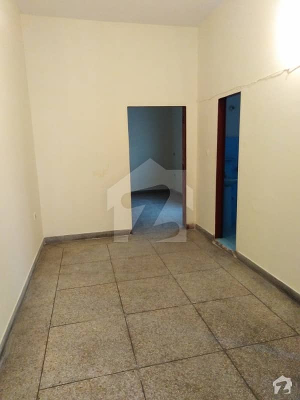 3 Marla 1st Floor Flat Is For Sale