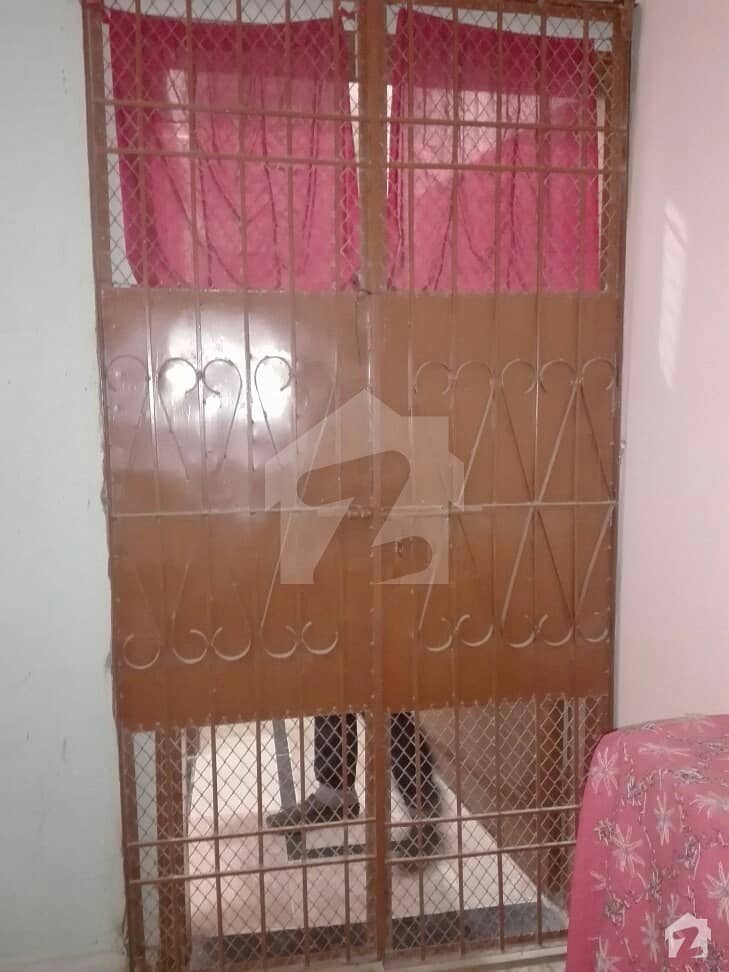 2nd Floor Corner Portion Is Available For Sale In North Karachi - Sector 11-C/1