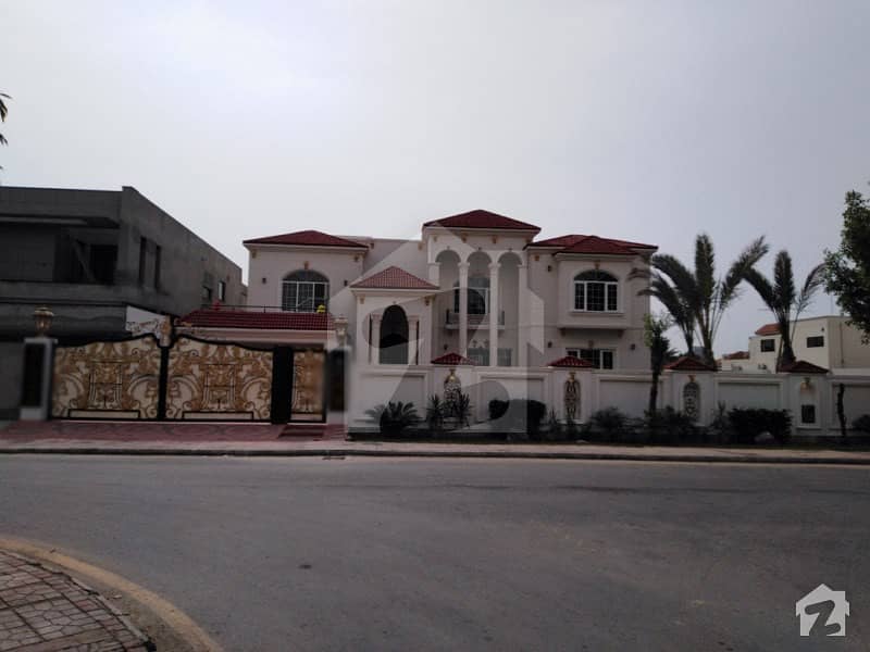 Kanal Faisal Rasool Design Spanish Bungalow For Sale In Bahria Town Lahore
