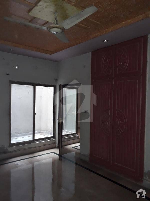 3 bed Apartment For Rent Bismillah Chowk Madina Town
