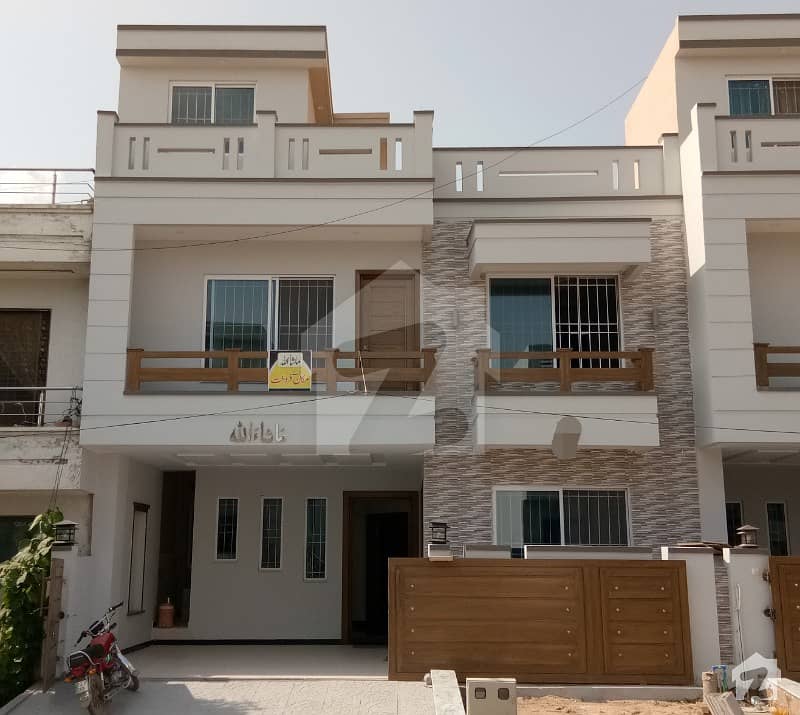30 x 60 Band New House Is Available For Sale