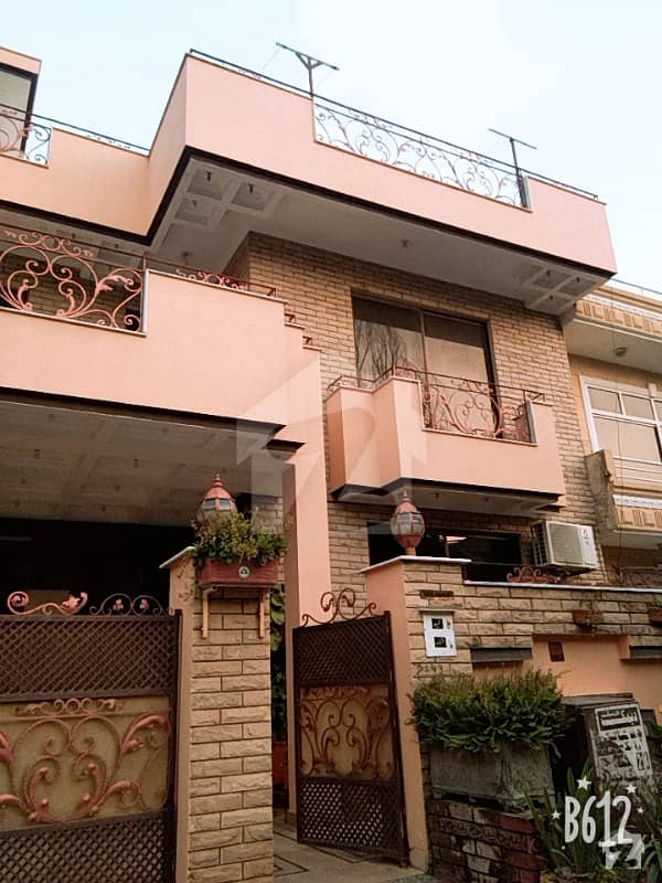 double storey house urgent sale in I8