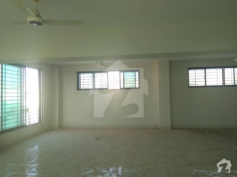 1800 Sqfeet Office Space Available For Rent