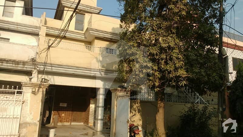 10 Marla House For Sale In Iqbal Town