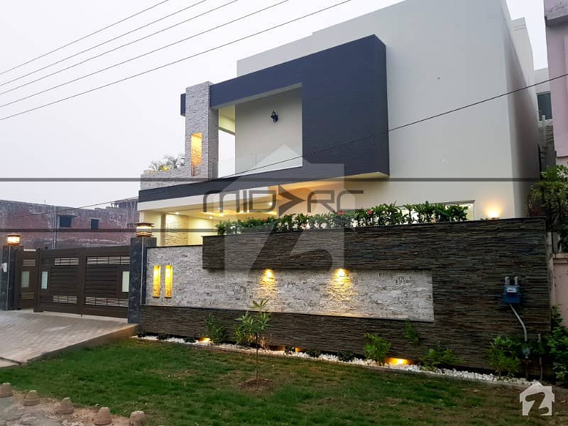 1 Kanal Contemporary Designer Villa For Sale In Wapda City Faisalabad