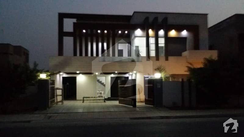 1 Kanal Slightly Used New Stylish House On Very Reasonable Price In Bahria Town Lahore