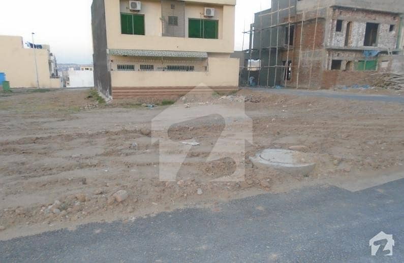 Residential Plot For Sale Umer Block Phase 8 Bahria Town Rawalpindi
