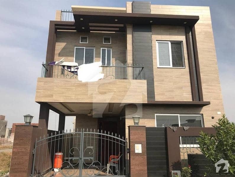 Brand New Double Unit 5 Marla House For Sale