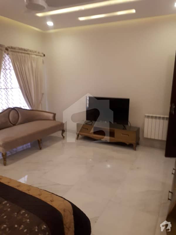 One Room With Attached Bath Tv Lounge Kitchen For Rent
