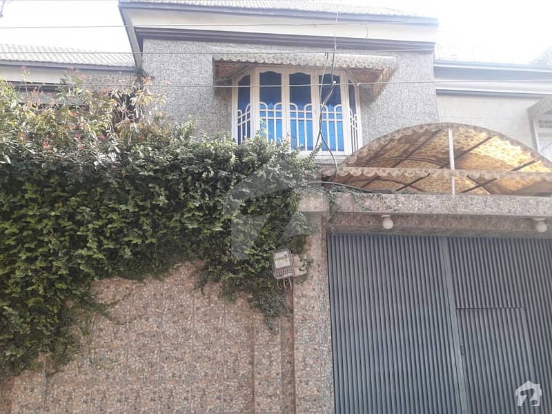 ورسک روڈ پشاور میں 7 کمروں کا 14 مرلہ مکان 2.85 کروڑ میں برائے فروخت۔