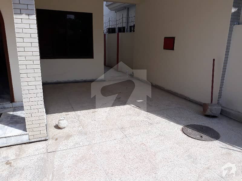 1 Kanal Lower Portion Phase 2 DHA Lahore For Rent In Block T