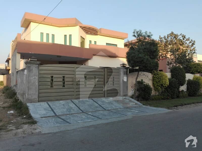 1 Kanal Single Storey Plus One Bed Room On First Floor House For Sale