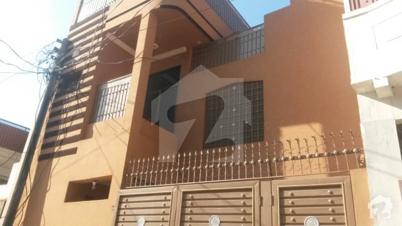 House Is Available For Sale Islamia Town