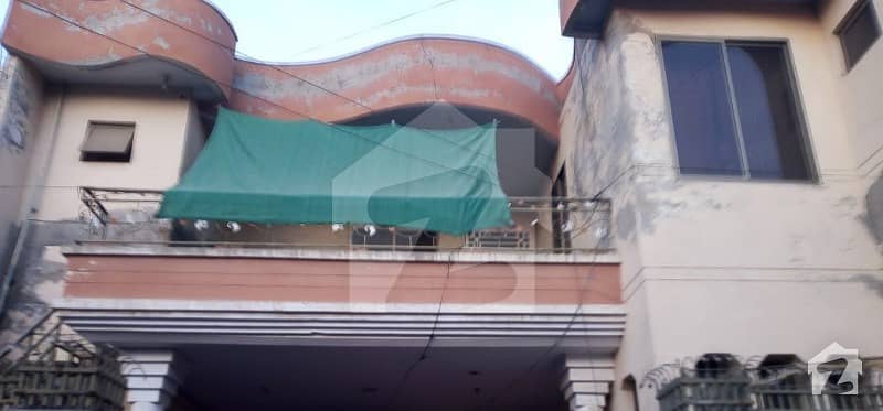 Upper Portion Is Available For Rent In Farooq Colony