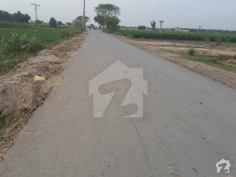 سوءے آصل لاہور میں 160 کنال زرعی زمین 22.4 کروڑ میں برائے فروخت۔