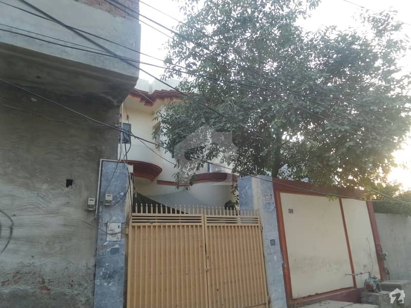 Double Storey Beautiful House Upper Portion Available For Rent At Faisal Colony, Okara