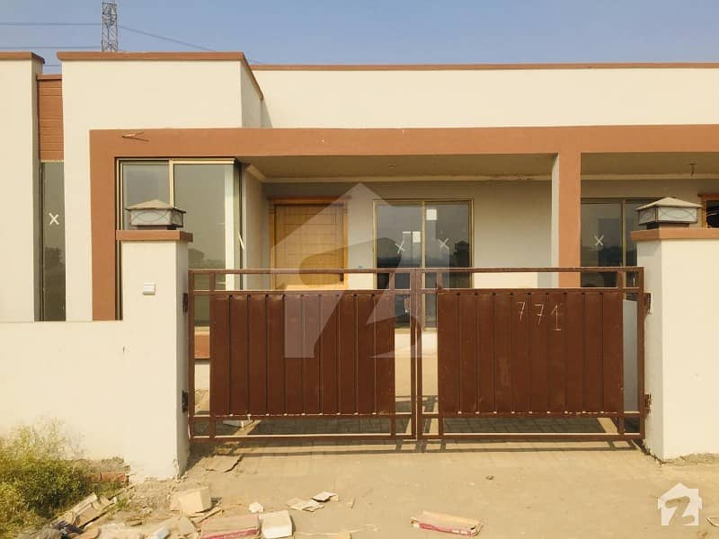5 Marla Singal Storey House Available For Rent In P Block Khayaban E Amin