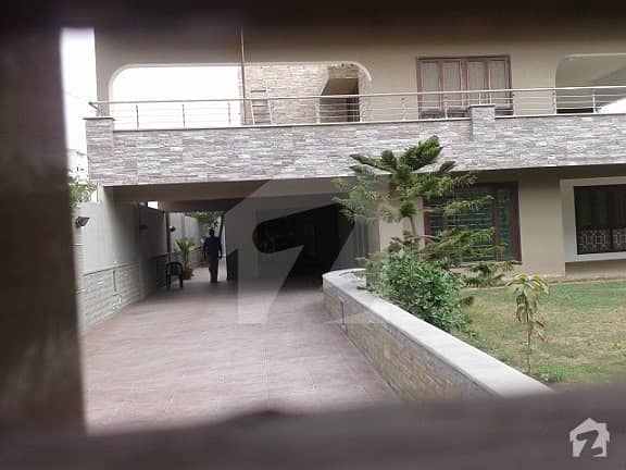 1000 Yard 4 Bedroom Double Story Bungalow Portion Available For Rent