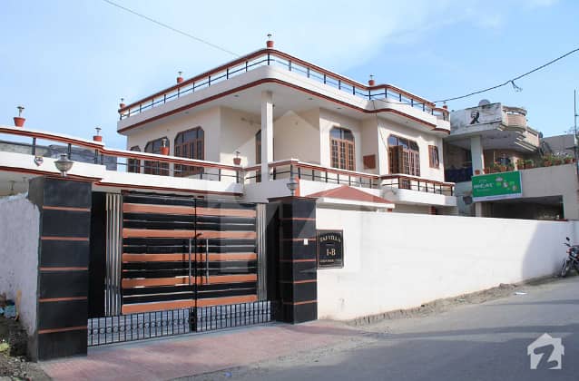 Model Town Sialkot 10 Marla House Is Available For Sale