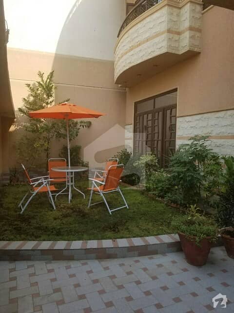 نارتھ ناظم آباد ۔ بلاک این نارتھ ناظم آباد کراچی میں 4 کمروں کا 10 مرلہ مکان 3.95 کروڑ میں برائے فروخت۔