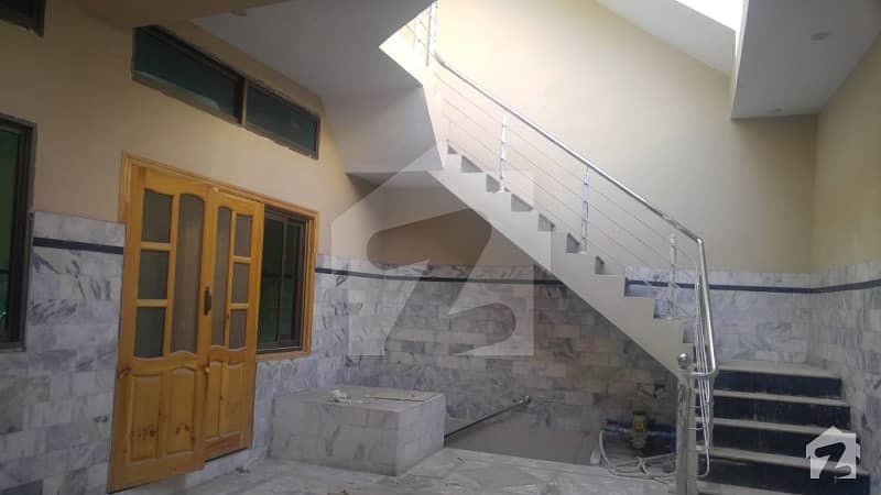 زرغون آباد ہاؤسنگ سکیم کوئٹہ میں 7 کمروں کا 7 مرلہ مکان 1. 2 کروڑ میں برائے فروخت۔