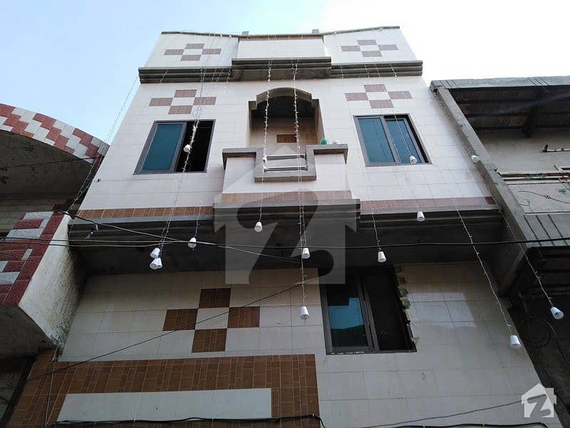 House Is Available For Sale In Professor Block At Street# 4 Gulshan-E-Tayyeba