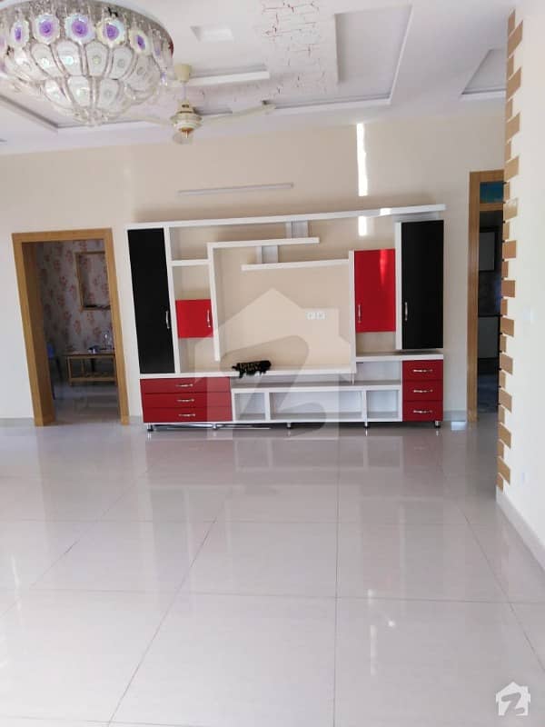house for rent in media town