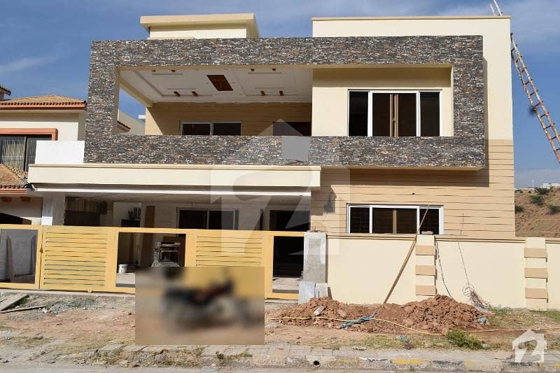1 Kanal House Double Storey Brand New For Sale