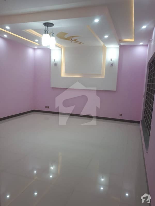 1 Kanal Ideal house to live in most Populated Area in Lake City  Sector M1