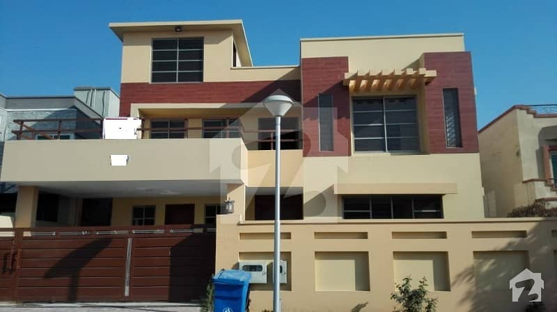 Fabulous 6 Bedroom Of 1 Kanal House For Rent In  Phase  3