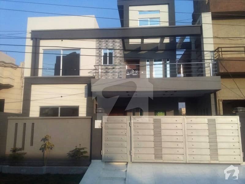 10 Marla Brand New Gorgeous Awesome Bungalow For Sale In Wapda Town Lahore