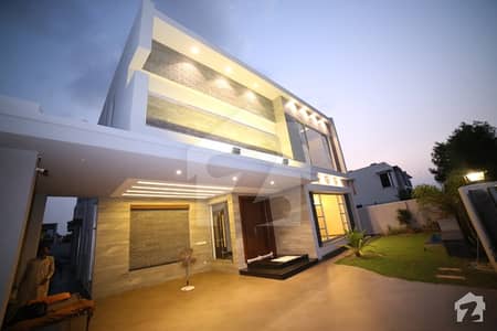 DHA Phase 4 Corner Brand New Italian Villa DHA Phase 4 Corner Brand New Italian Villa