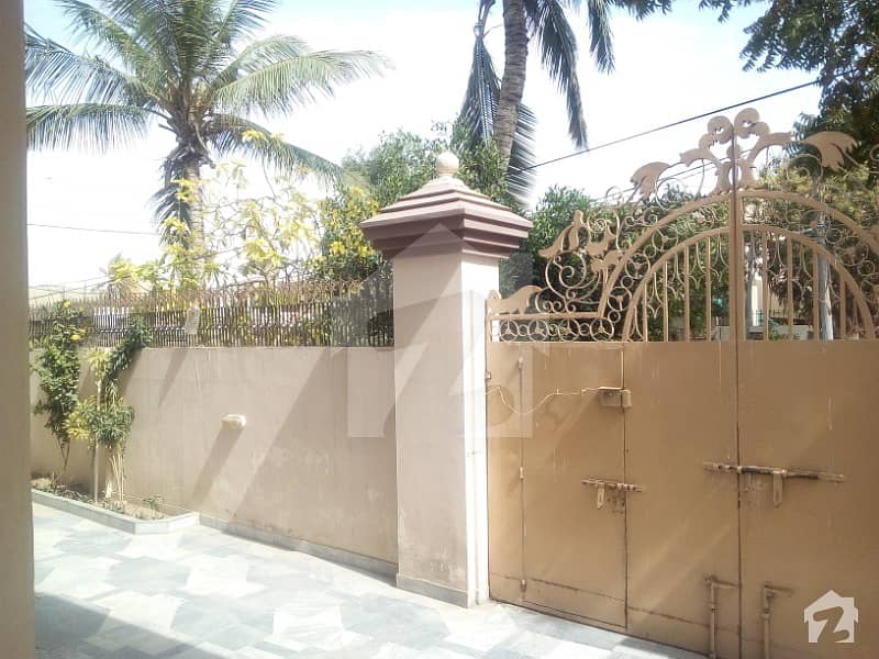 300 YARDS BUNGALOW FOR SALE