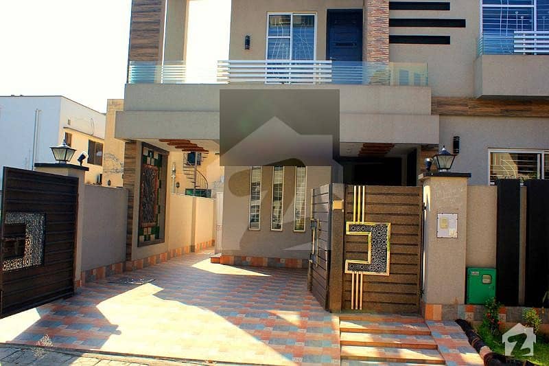 1 kanal double story house for rent in tariq gardens