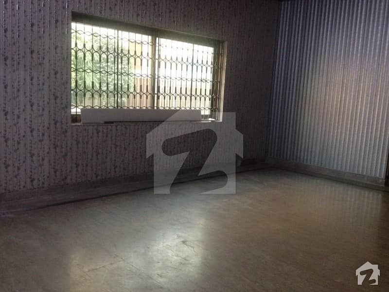 5 Marla Single Story 2 Bed Attach Bath TV Lounch Drawing Total Wood Work House Available Model