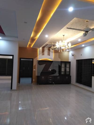 10 Marla Lush Brand New Double Storey Bungalow Solid Construction For Sale On Main Location 10 Marla Lush Brand New Double Storey Bungalow Solid Construction For Sale On Main Location