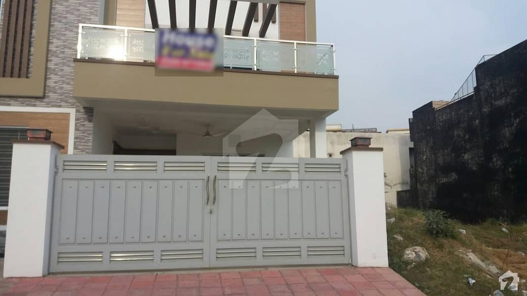 Beautiful Corner Brand New House For Sale In G -15 / 3