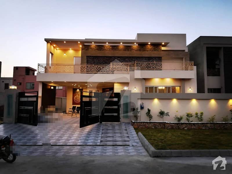 1 Kanal Brand New Designer Bungalow For Sale In Valencia Town Lahore