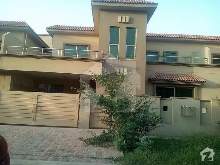 10 Marla Tipu Design 4 Bed House for sale in Askari 11 Sector B