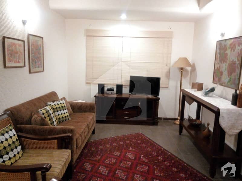 F10 Silver Oaks The Spacious Apartment Available For Rent Monthly 1 Lac 60 Thousand