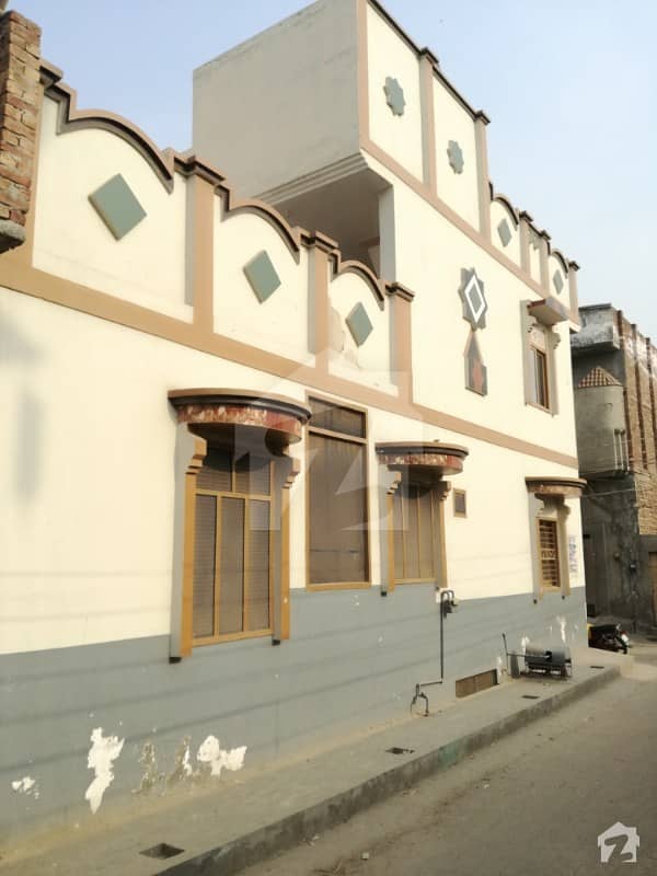 4. 5 Marla Triple Storey Fully Furnished House With Basement
